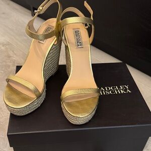 Badgley Mischka Metallic Gold Wedges